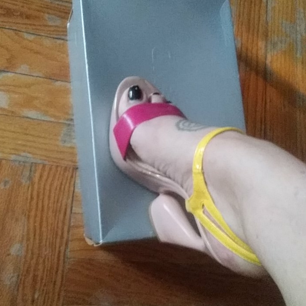 Electric wedges